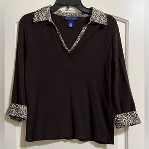 Karen Scott Dark Brown Knit Lightweight V-Neck Leopard Accent Design PETITE Med